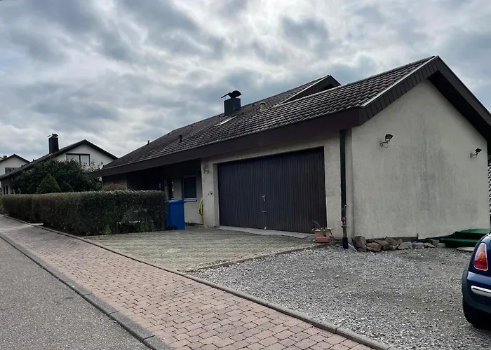 Erlenbach Ortsrand Am Kayberg Апартаменты Erlenbach (Heilbronn)